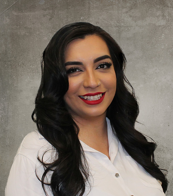 Jeanette Riviera Professional image